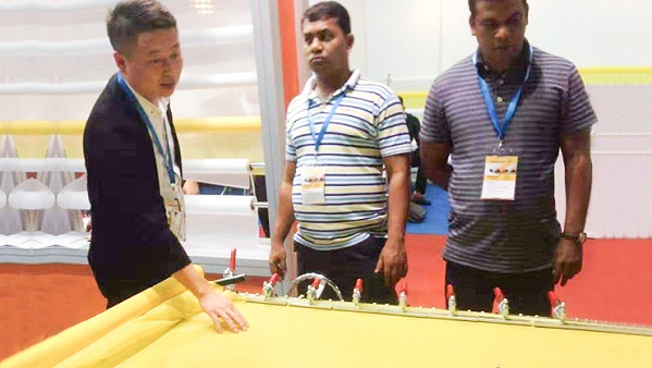 旭瑞絲印網耐磨易清洗，漏墨性好！