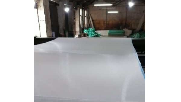 連云港板框壓濾機(jī)濾布在污泥脫水過濾中的重要性{旭瑞網(wǎng)業(yè)}