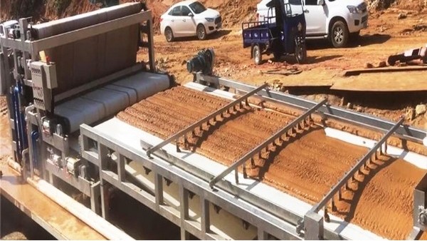 污泥脫水濾布廠家——免費(fèi)指導(dǎo)、上門安裝【旭瑞網(wǎng)業(yè)】