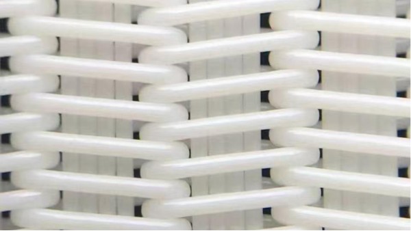 皮革廢水帶式壓濾機濾布，旭瑞網(wǎng)業(yè)助您攻克處理難題